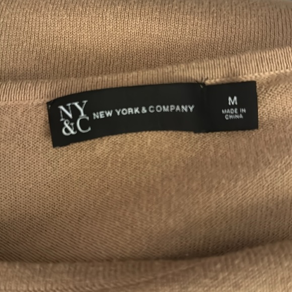 Rounded neck laced cold shoulder tan tunic  NY&C - Picture 4 of 4